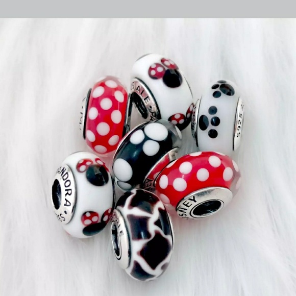Pandora Jewelry - Pandora lot of 7 Mickey and Minnie murano beads.